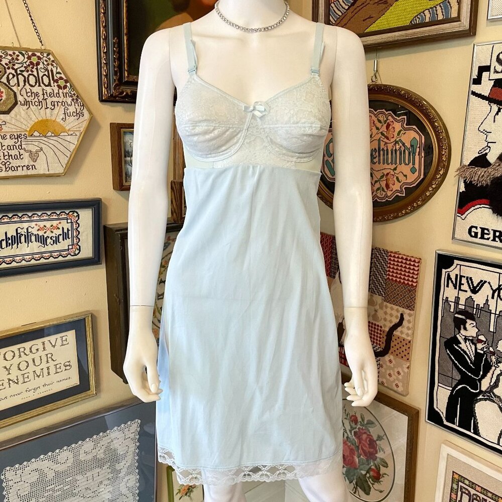 Vintage Warner's Blue Wireless Bra Slip With Lace Accents Size 32C